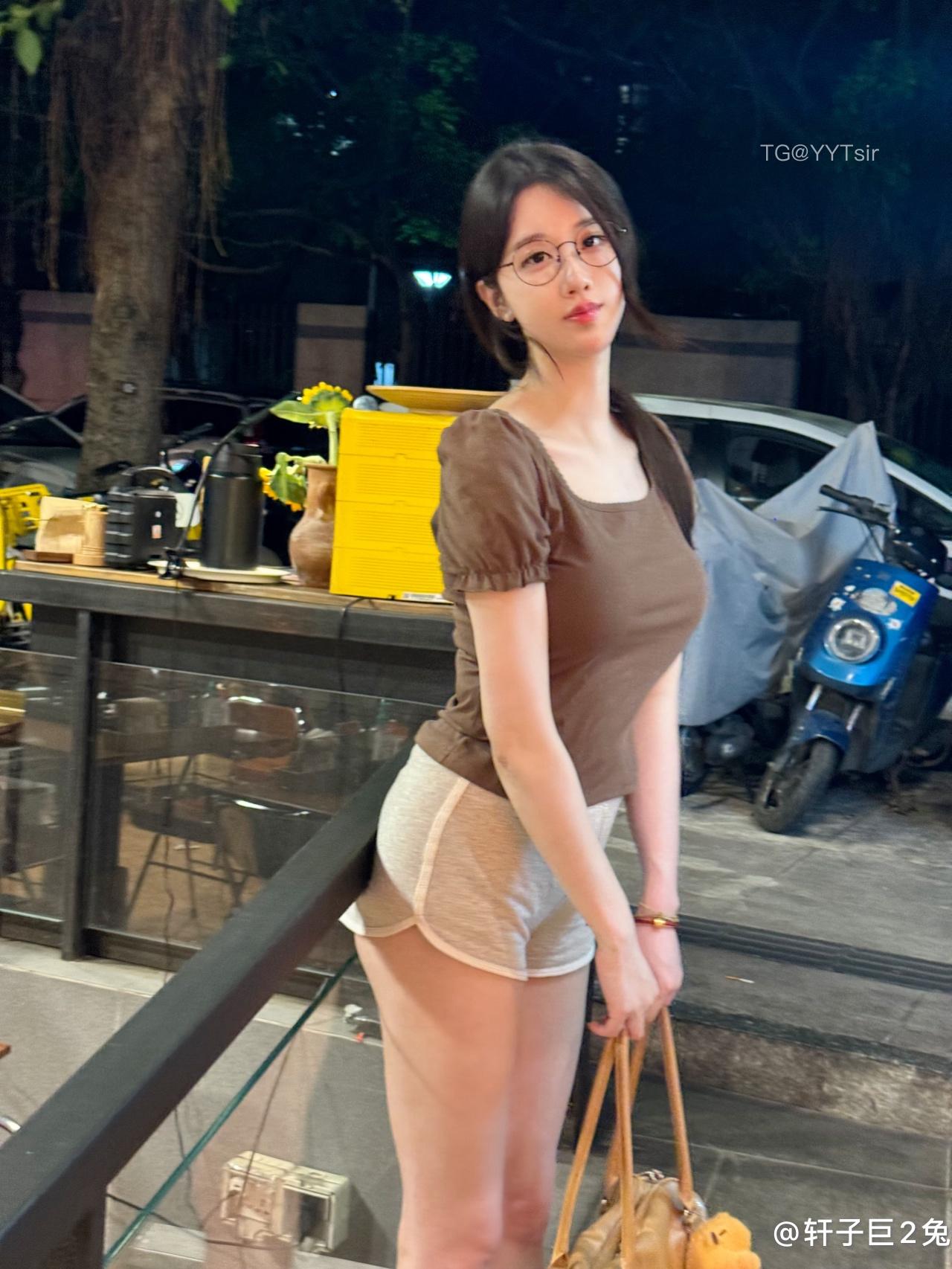 抖音 轩子巨二兔 微密圈  NO.028期 【19P5V】最