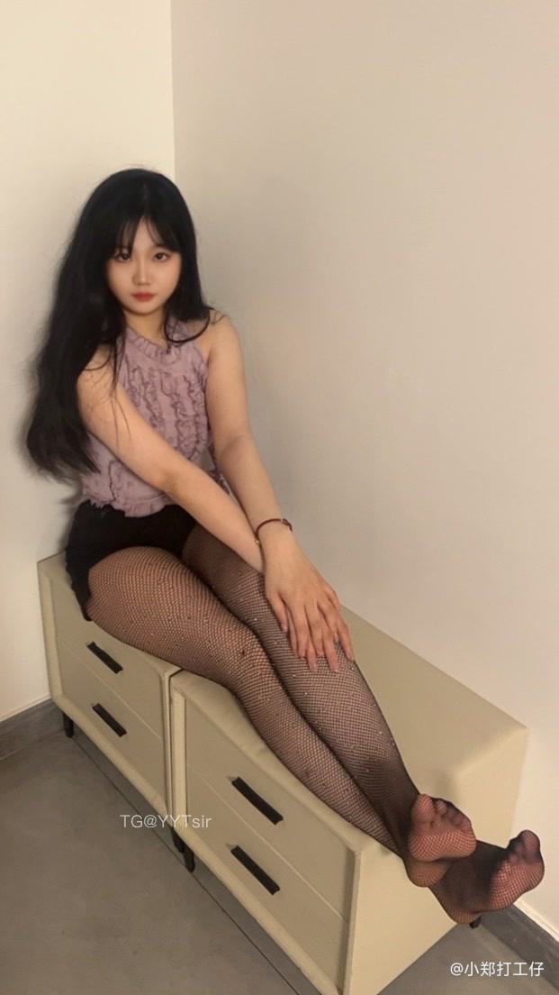 抖音 小郑打工仔 微密圈 002期 【53P】