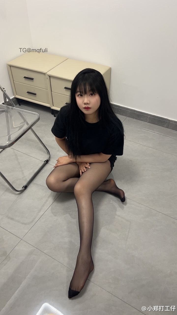 抖音 小郑打工仔 微密圈 004期 【37P2V】