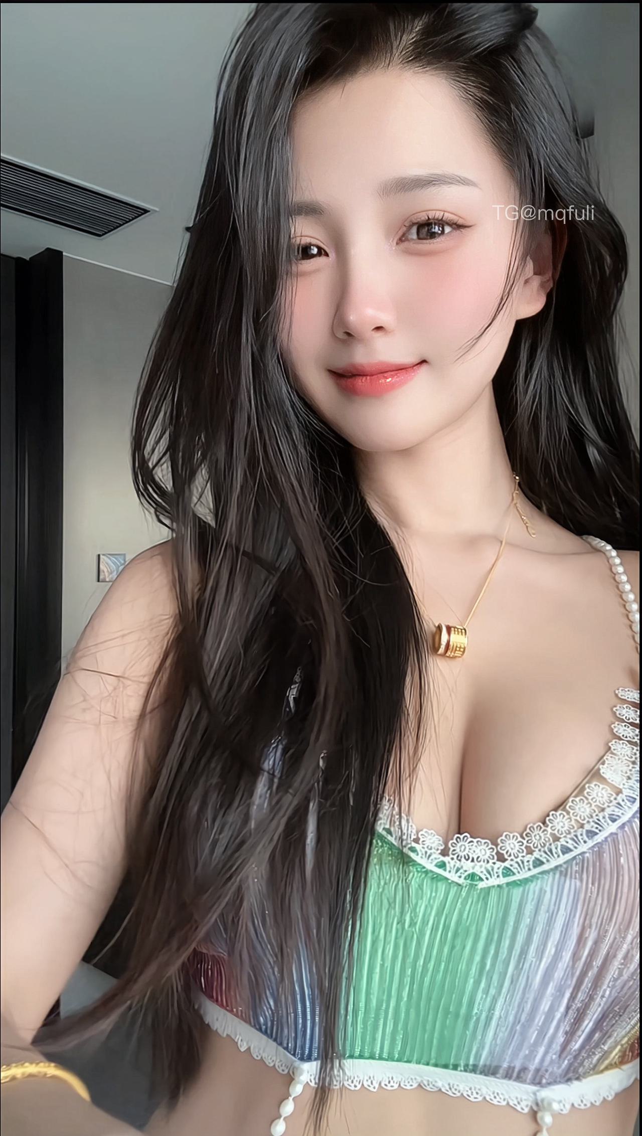 抖音 梅美超甜 微密圈 NO.008期 【26P10V】