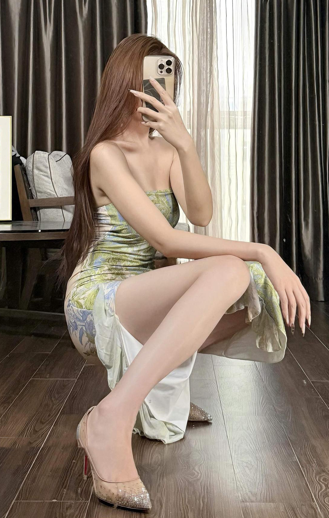 抖音 SerenaSs 岛遇 NO.002期 【28P3V】