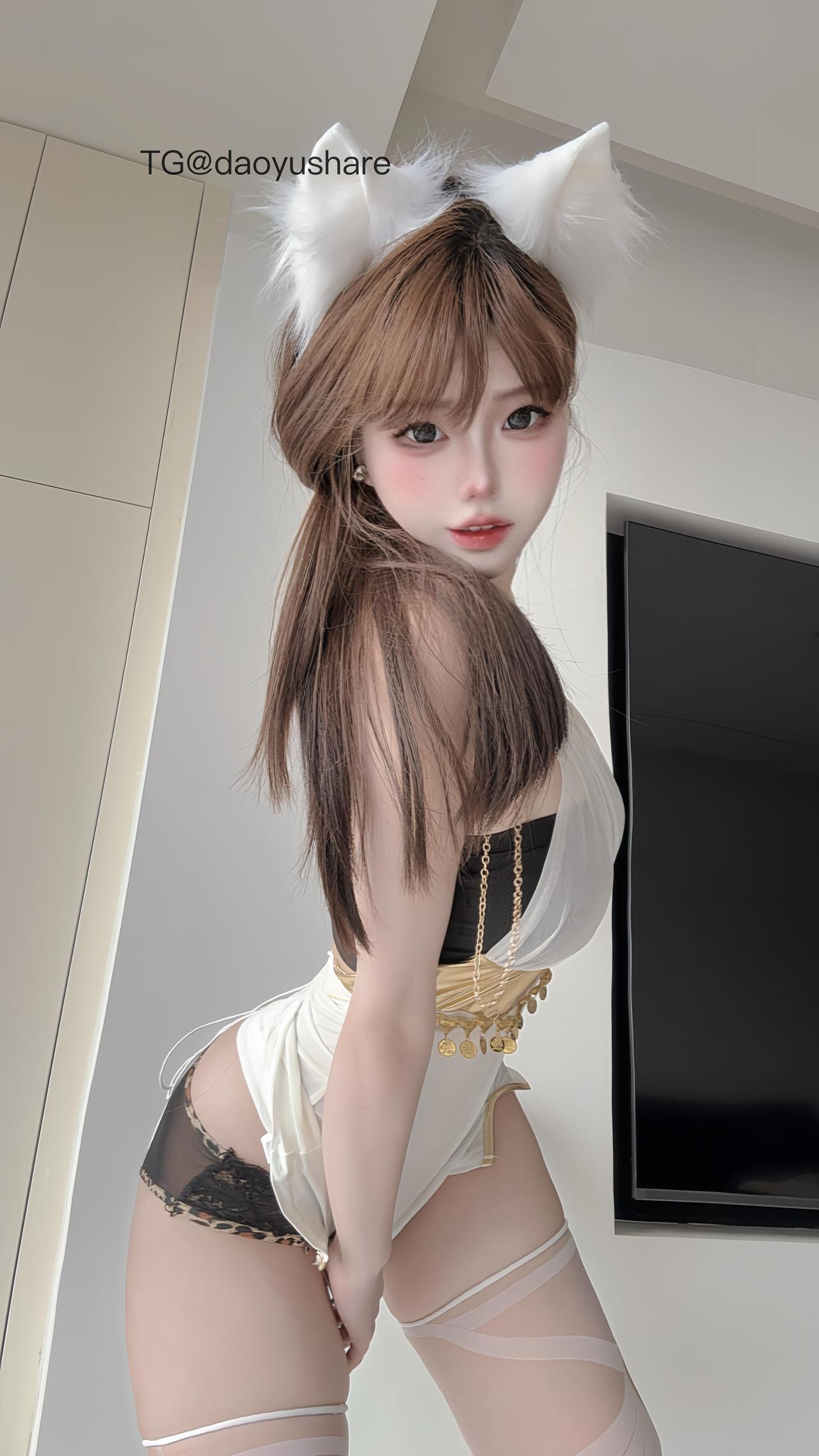 抖音 空心柚七 岛遇 NO.002期 【14P1V】