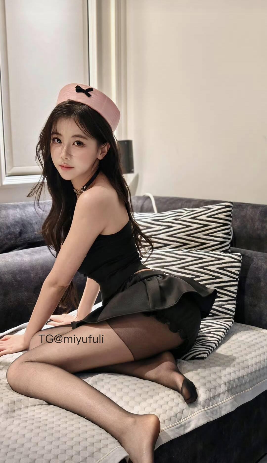 抖音 刘二萌 岛遇 NO.003期 【42P】