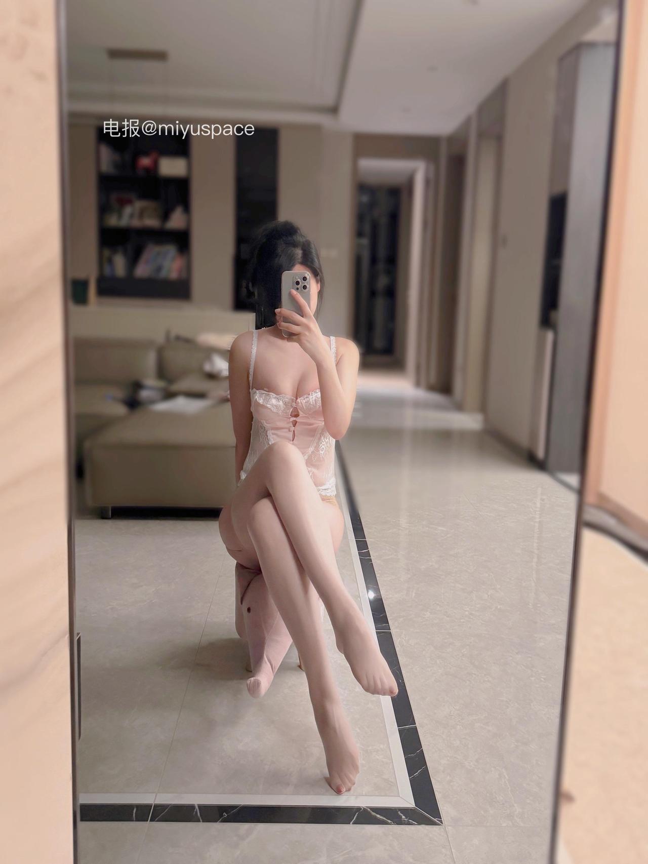 抖音 余少奶奶 秘语空间 NO.002期 【48P3V】