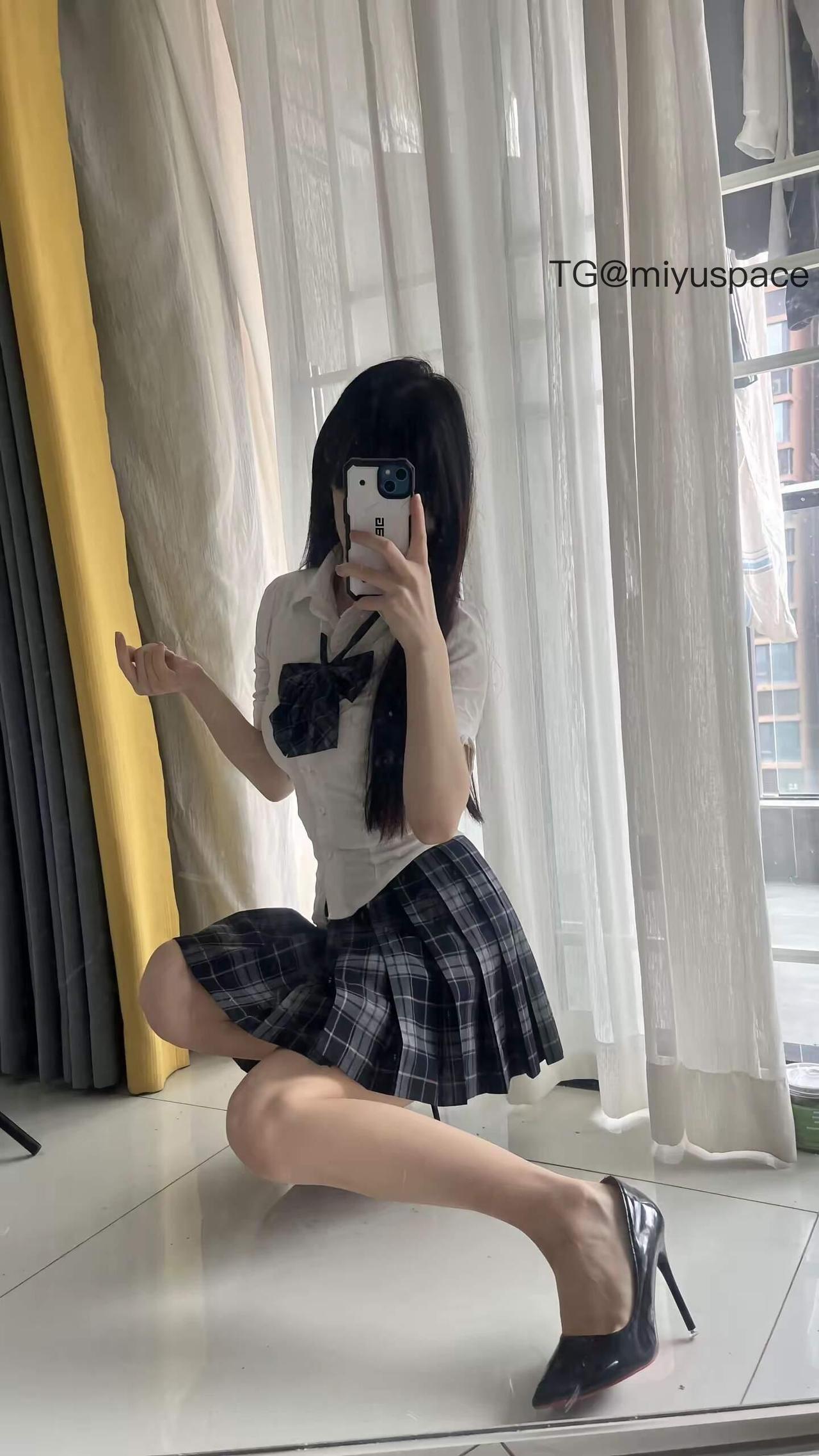 抖音 雪顶 岛遇 NO.002期 【28P9V】最新至：20