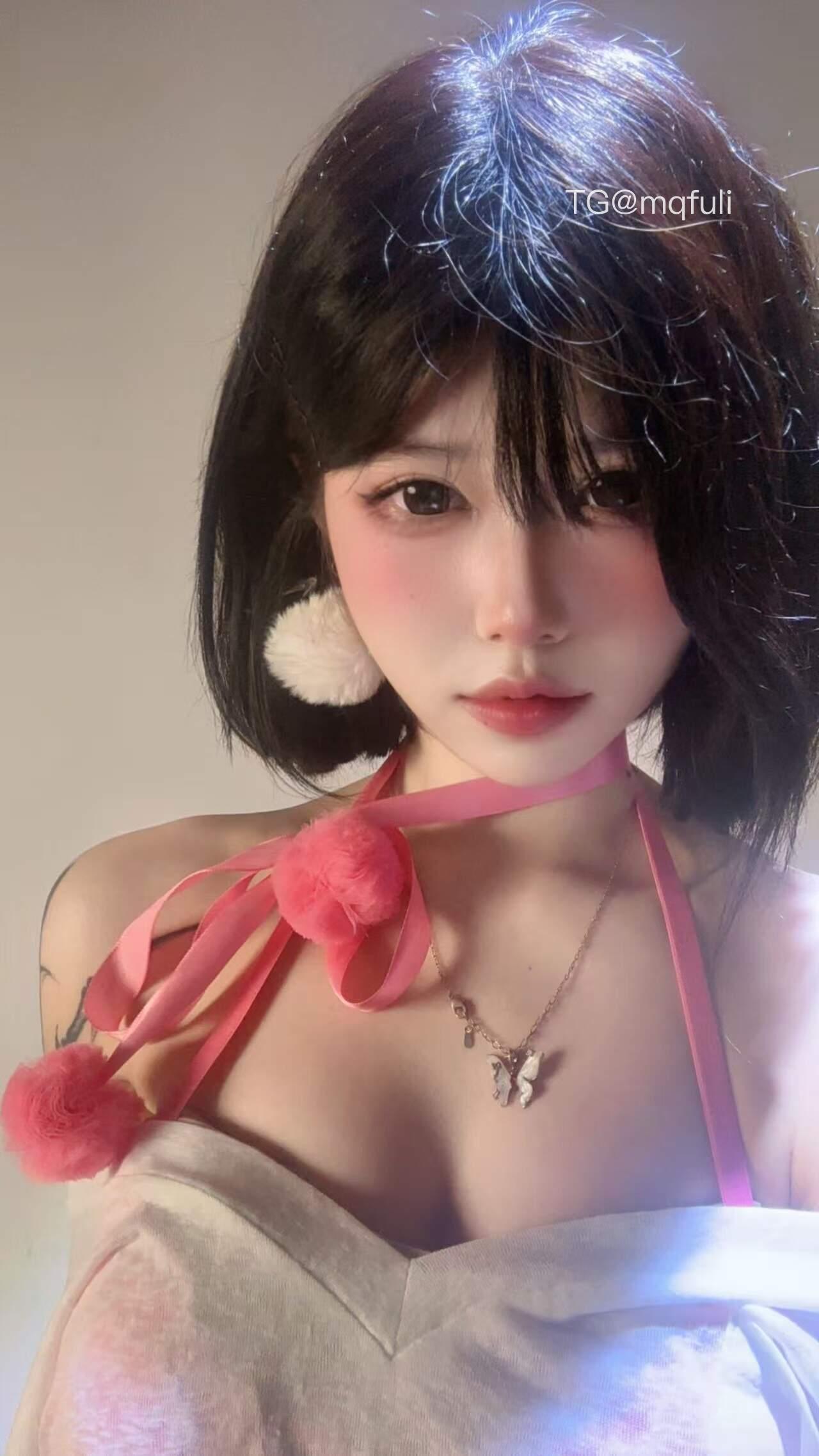 抖音 小哭包不哭 岛遇 NO.002期 【18P2V】