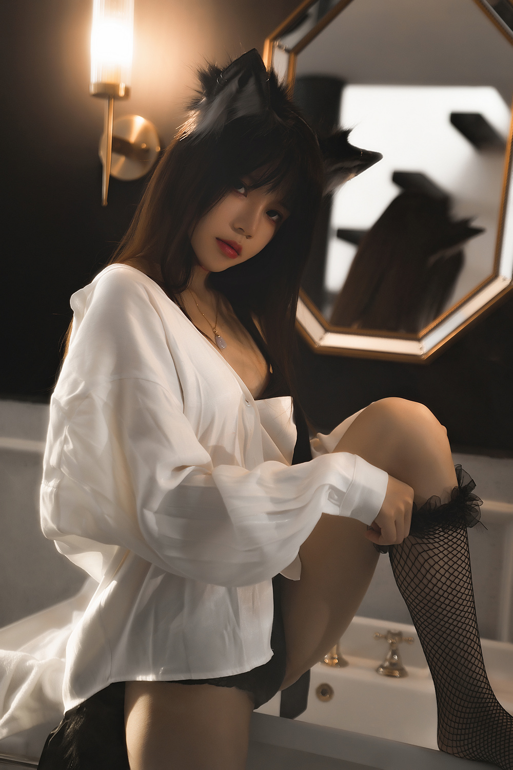 桜桃喵 - 狼来了02 [43P1.13G]