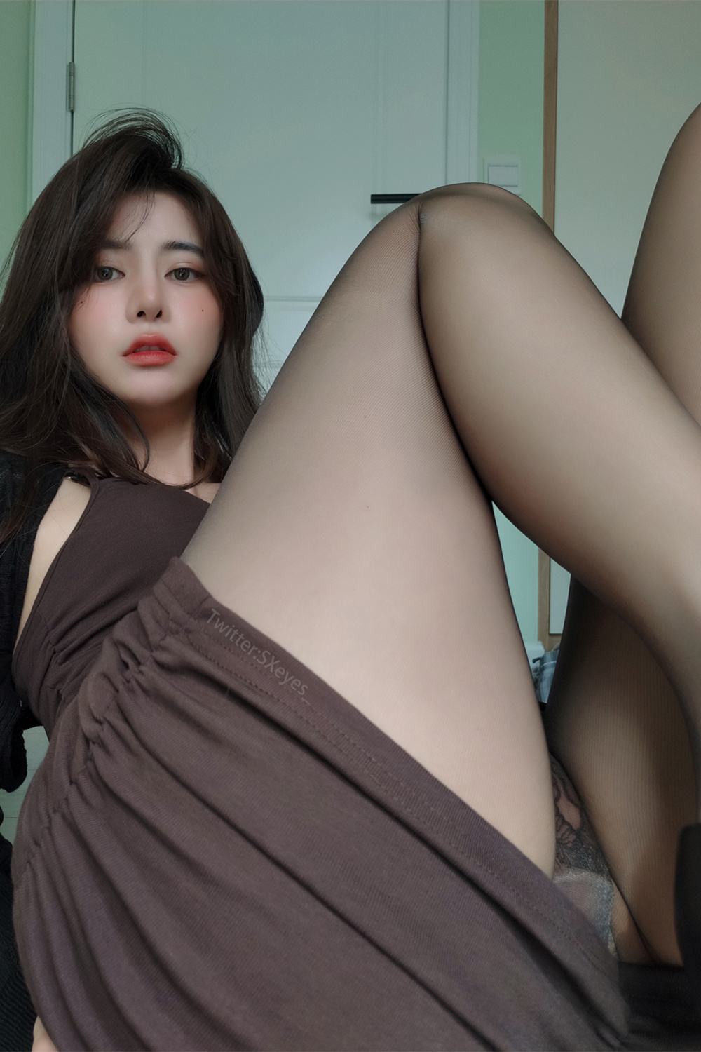 眼酱大魔王w NO.048 居家女友 [26P277M]