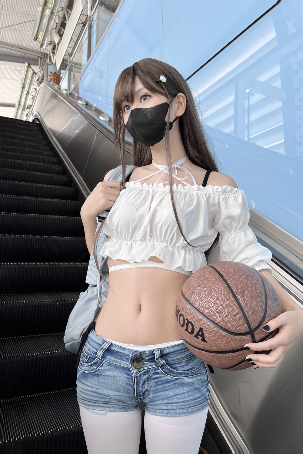 萌芽儿o0 NO.017 邻家小恶魔 [46P1V426M]