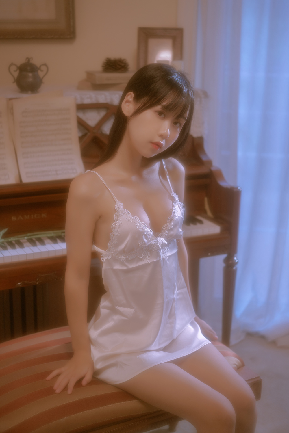 萌芽儿o0 NO.018 遐 私房 [43P1G]