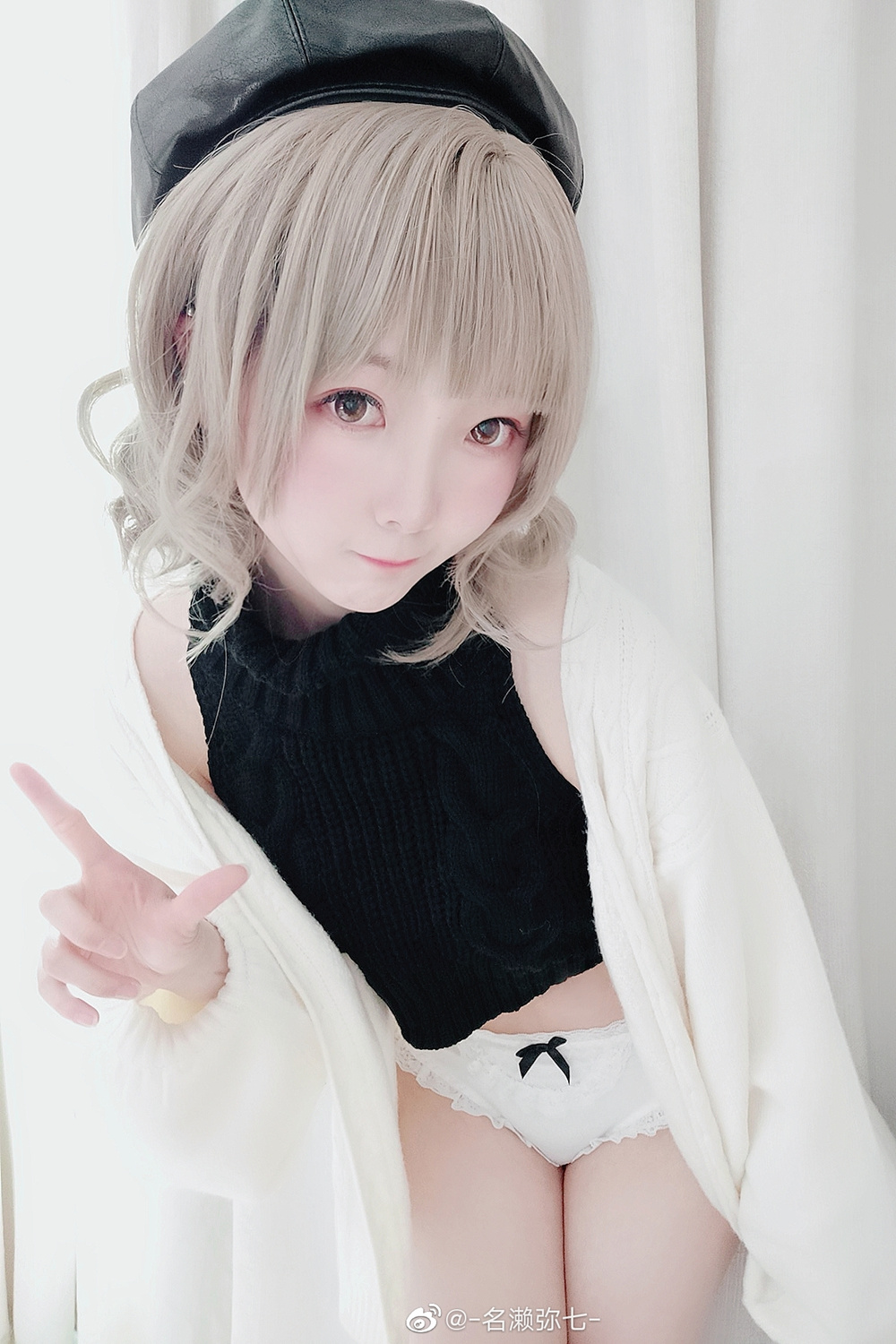 名濑弥七 NO.004 毛衣 [10P-19MB]