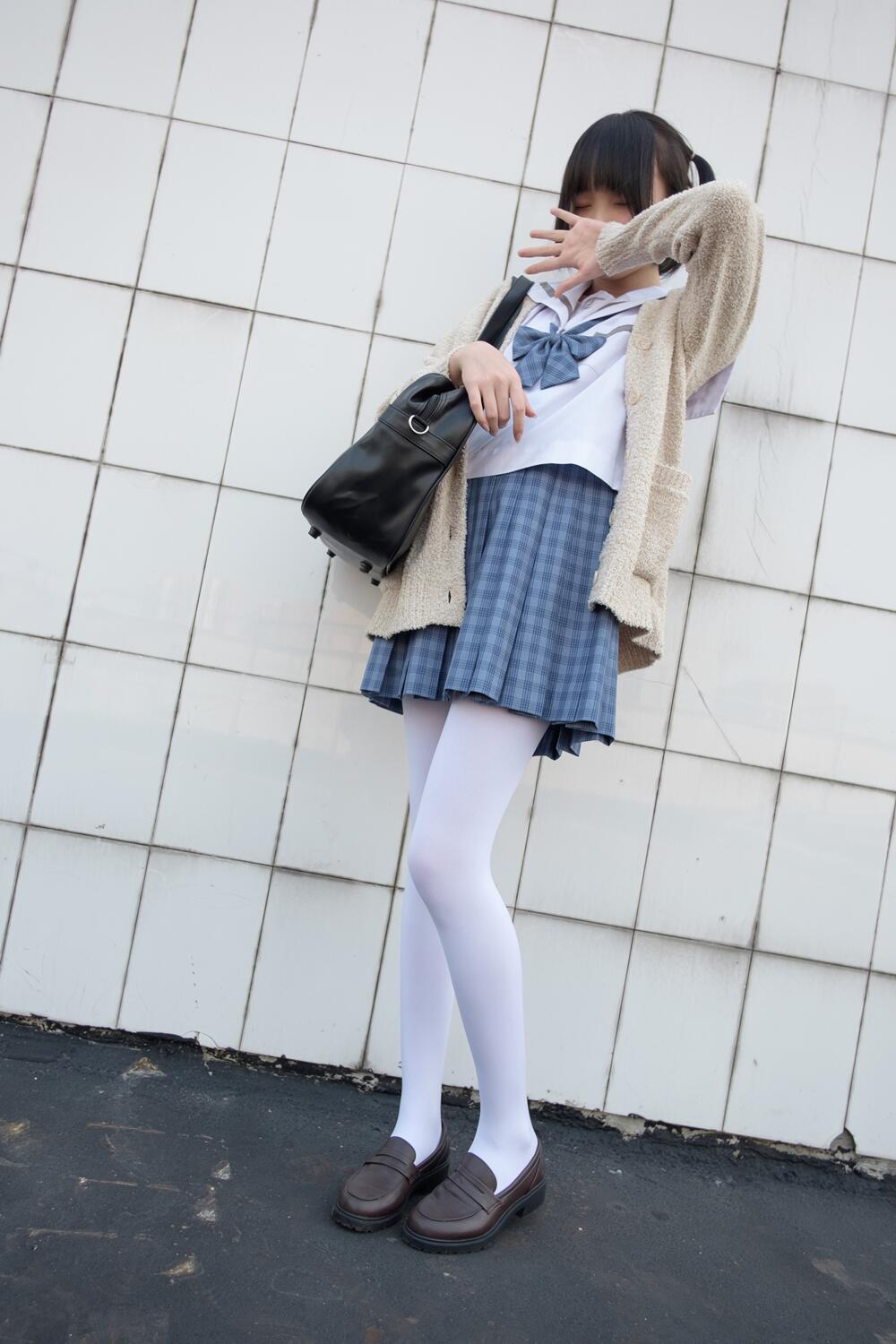 森萝财团 SSR-001 [74P]