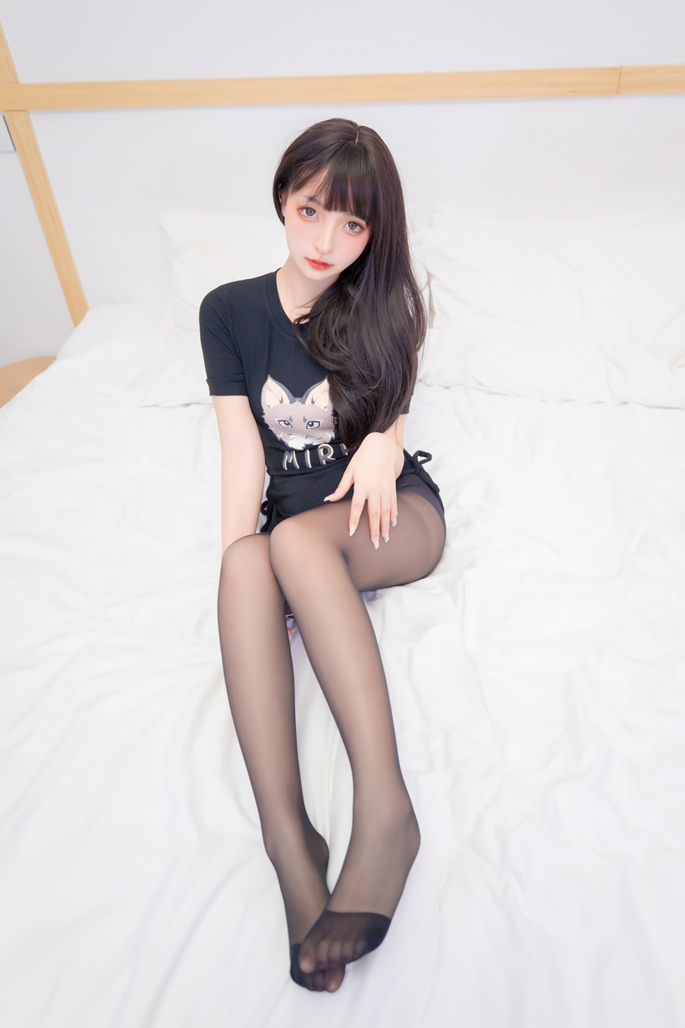 神楽坂真冬 - 11月微博订阅 [68P280M]