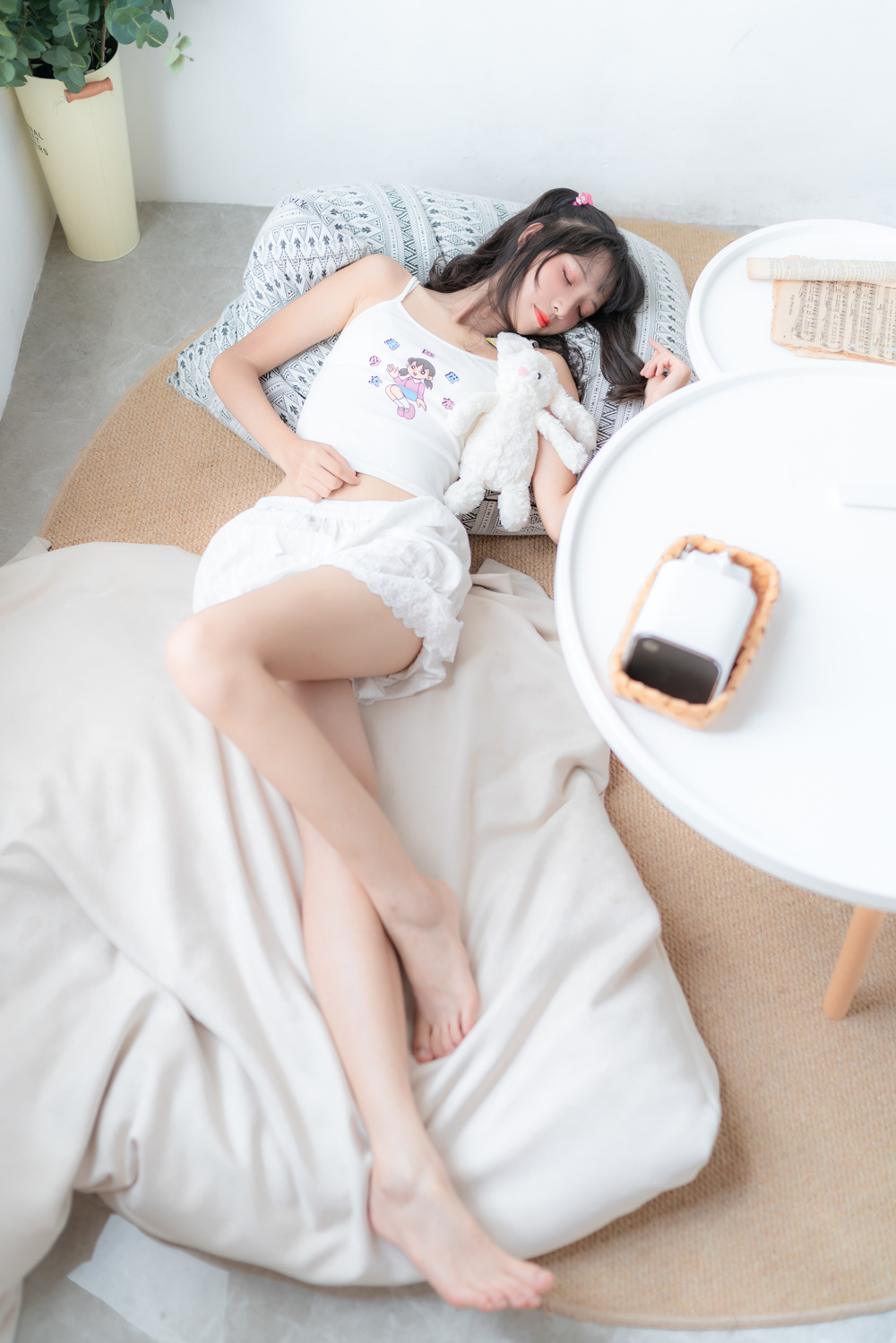 西瓜少女 VOL.032 居家纯白少女［32P199M］