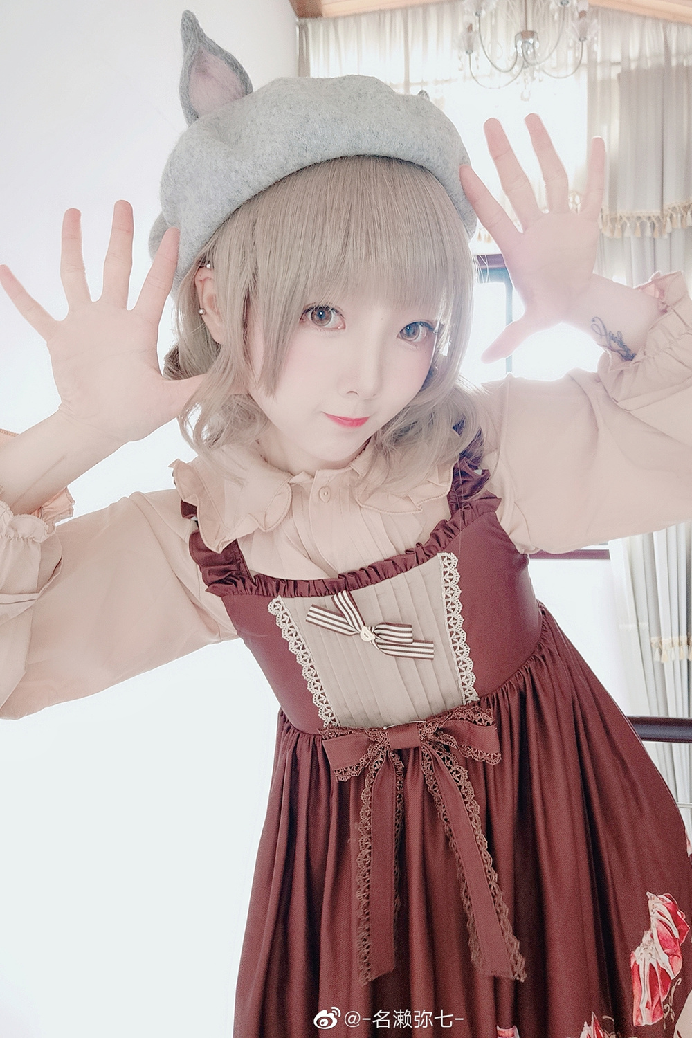 名濑弥七 NO.002 小狐狸 [9P-20MB]