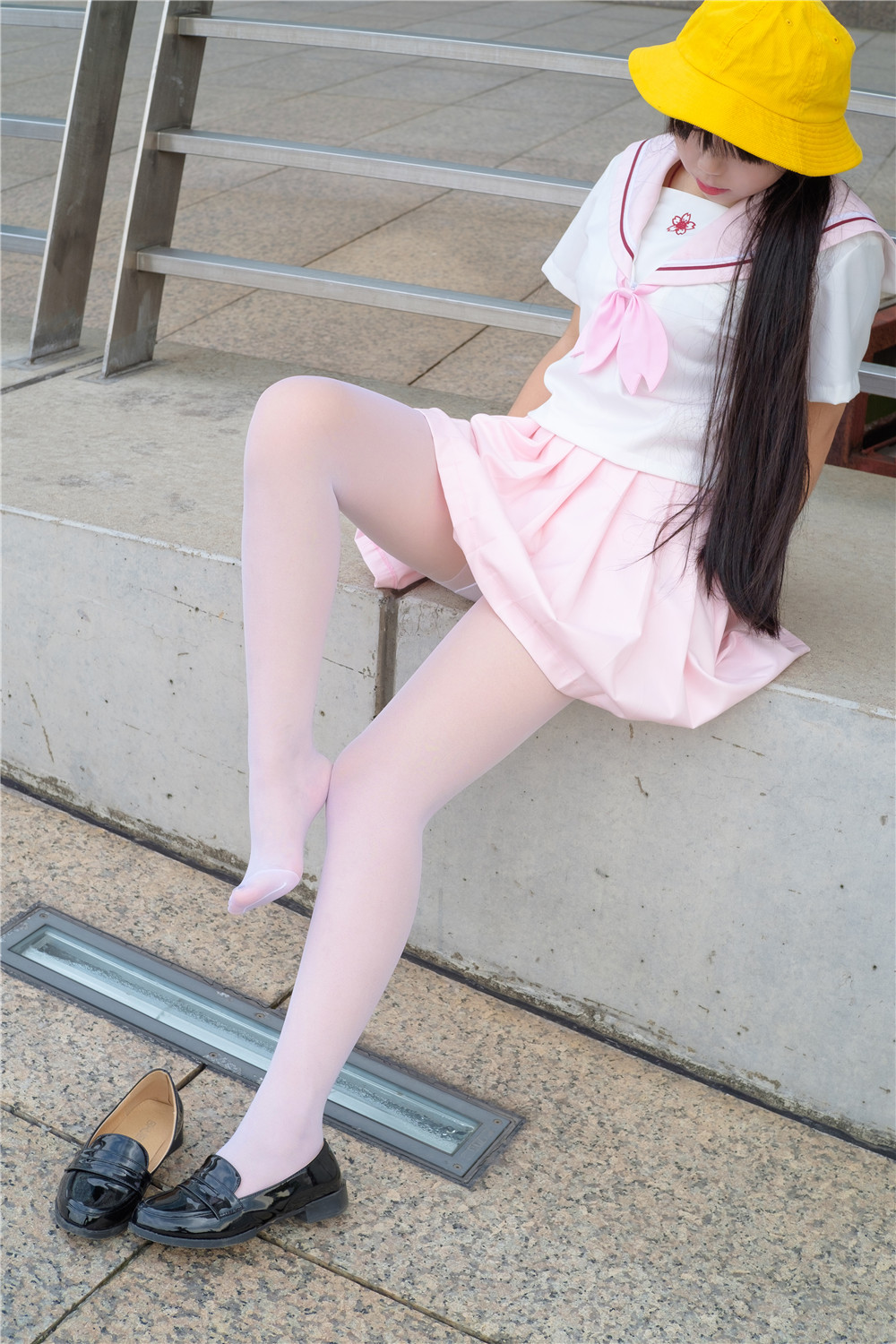 森萝财团 R15-033 [75P]