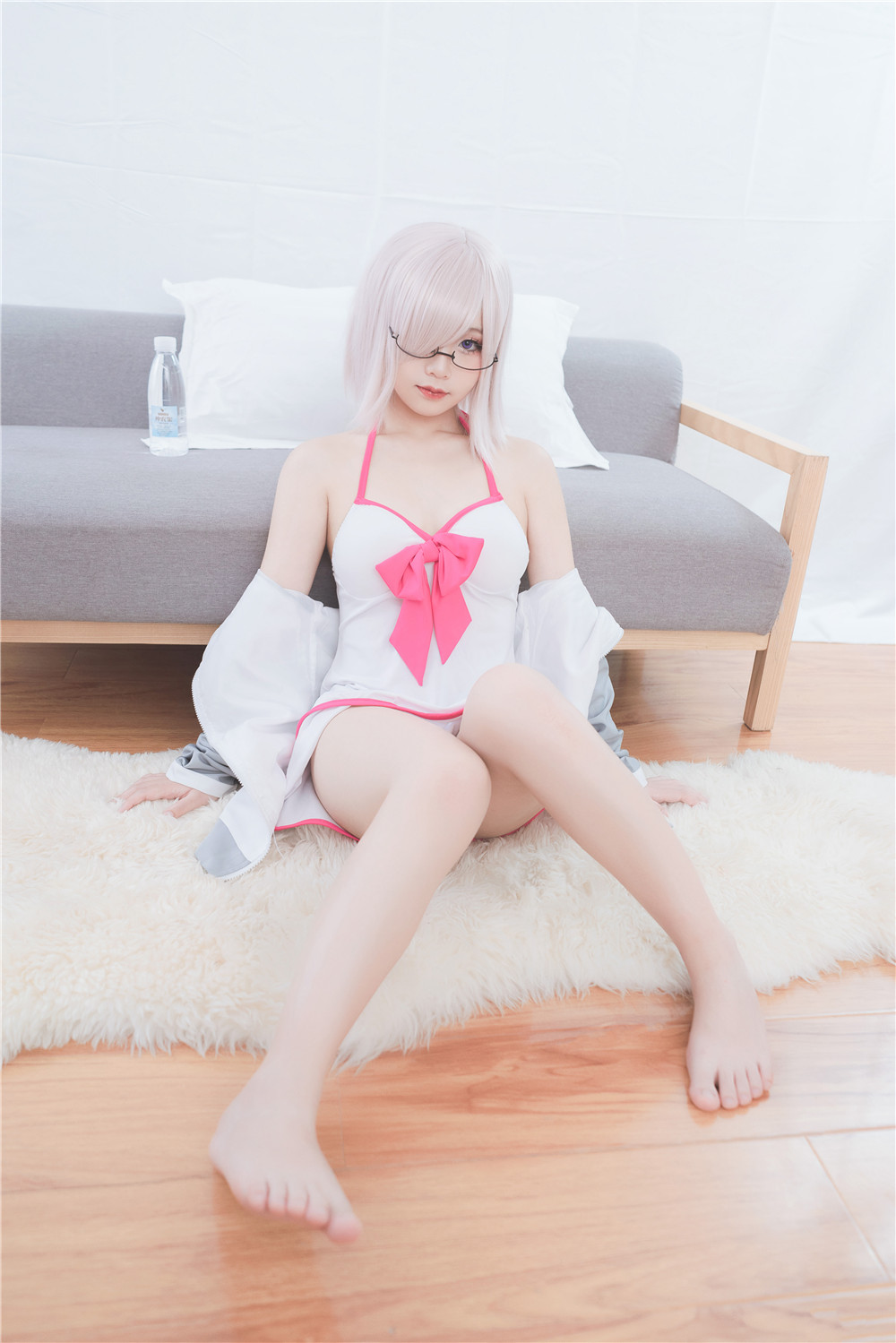 轻兰映画 Grand.007 [53P1V]