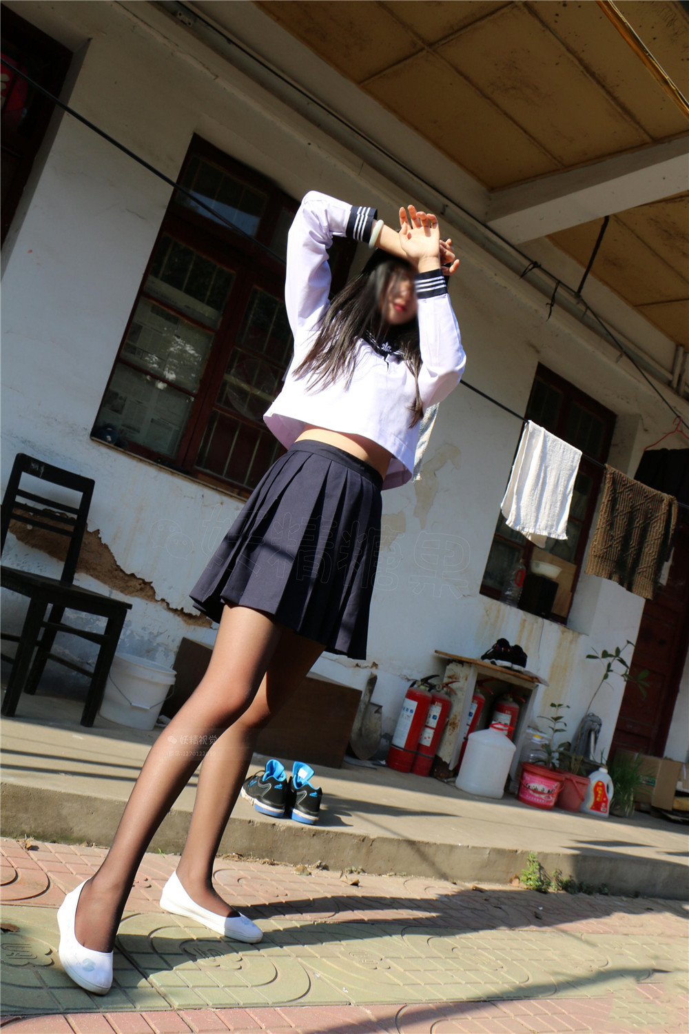 [妖精视觉] NO.117 甜甜 私闯民宅 [48P]