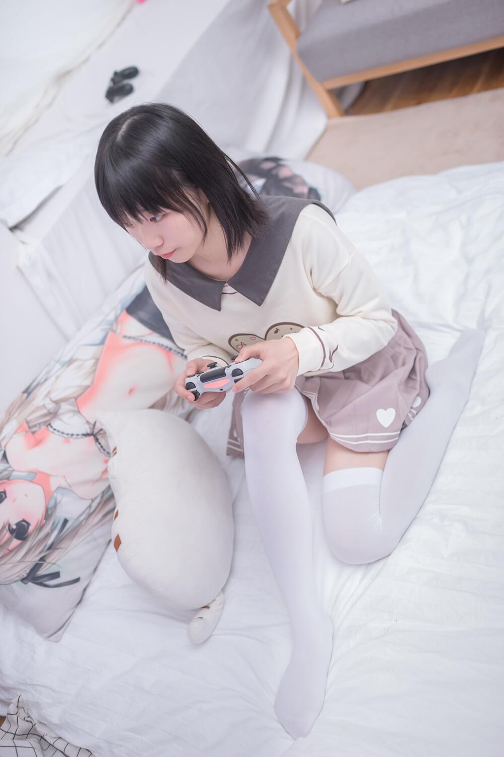 轻兰映画 VOL.011 [75P]